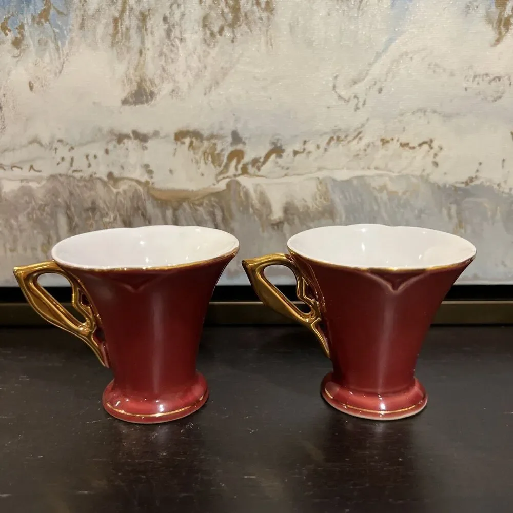 Rare Yedi Design Coffee (2) Two Cups Triangle Saucer Bordeaux Gold Trim